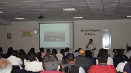 Capacitan a responsables de escuelas para el uso y manejo del radio SARMEX_1